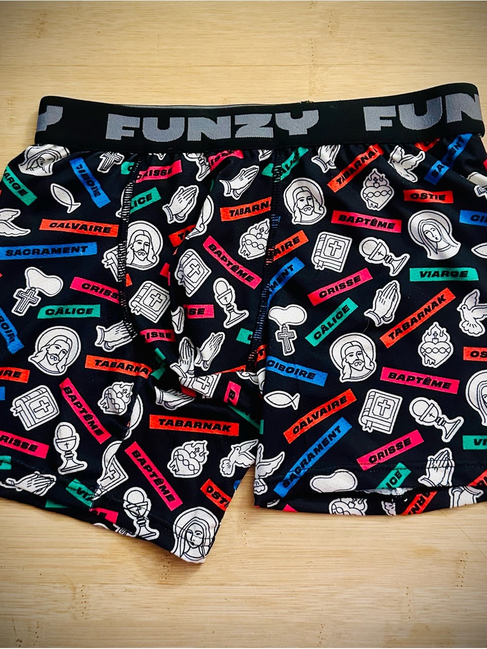 BlackBoxer “Quebec-Swearing” with Multicolor Icon Print